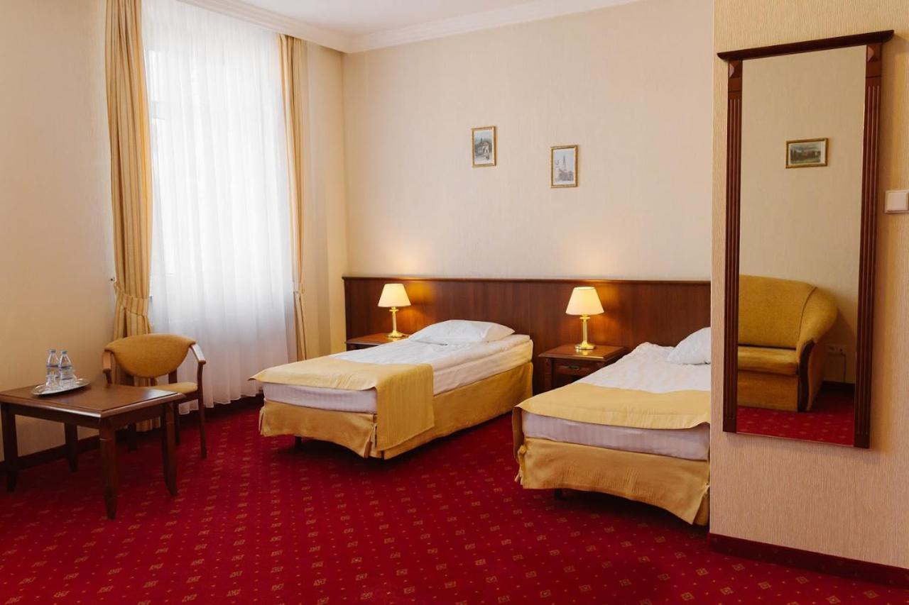 Hotel Jakub Sobieski Ohlau Exterior foto